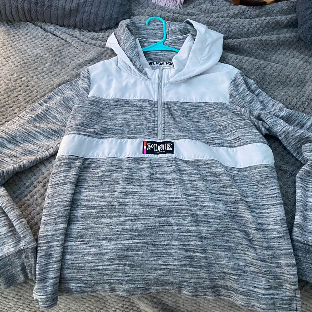 PINK vs sweatshirt